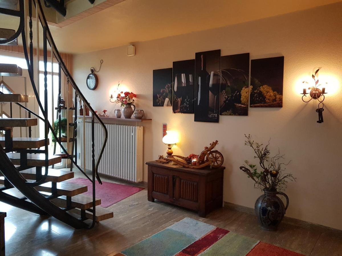 Ferienweinhaus Roemer-Knodt Kröv エクステリア 写真